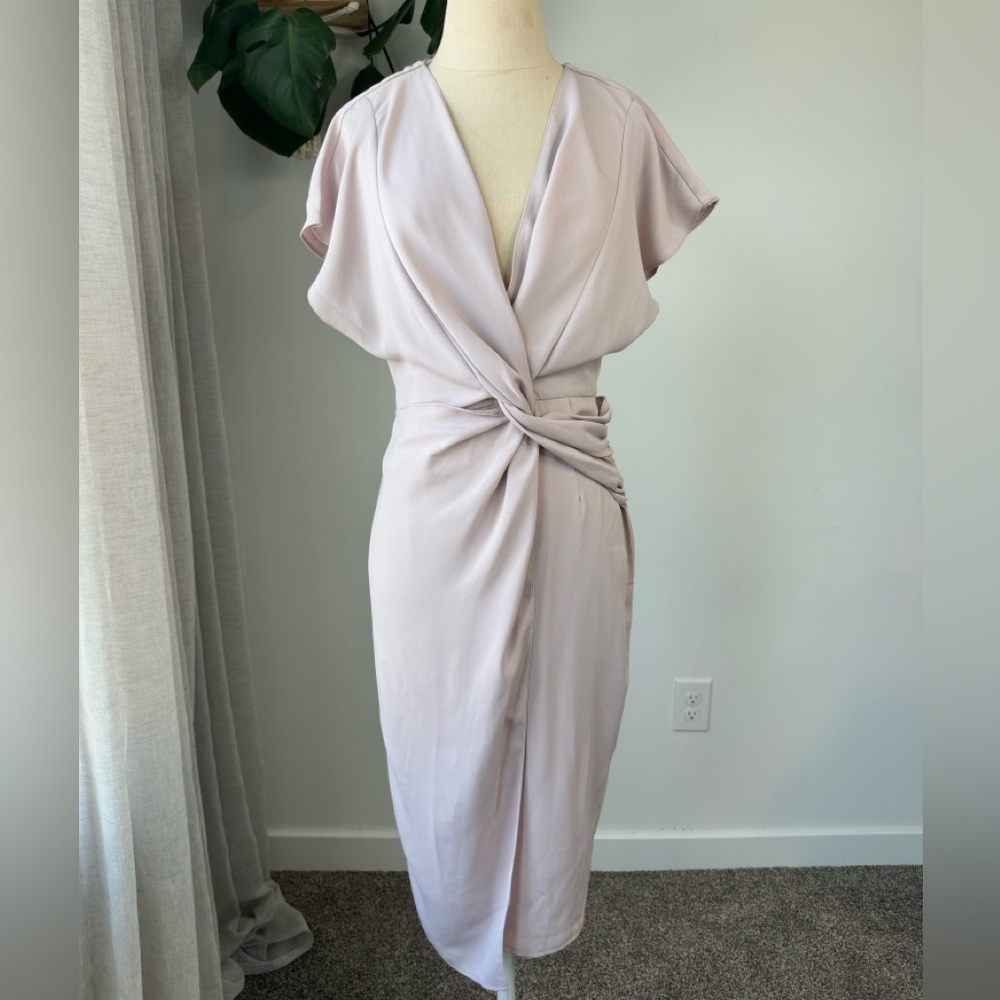 🆕 NWT ASOS Pink Flutter Sleeve Sheath Dress Size 4